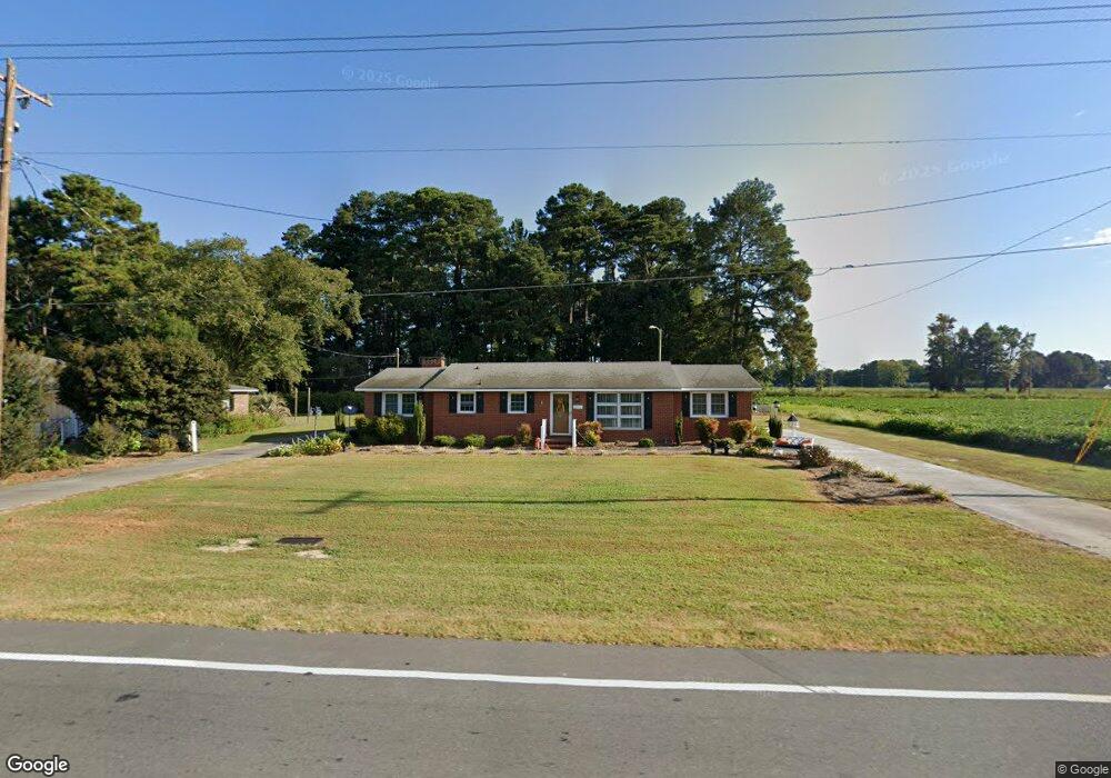 518 Raleigh St, Newton Grove, NC 28366 - photo 1