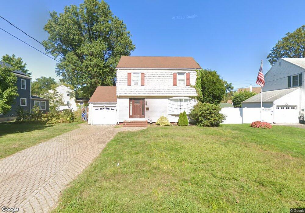 1028 Forest Dr, Linden, NJ 07036 - photo 1