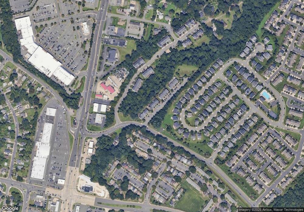 8270 Linblake Ct, Manassas, VA 20111 - photo 1