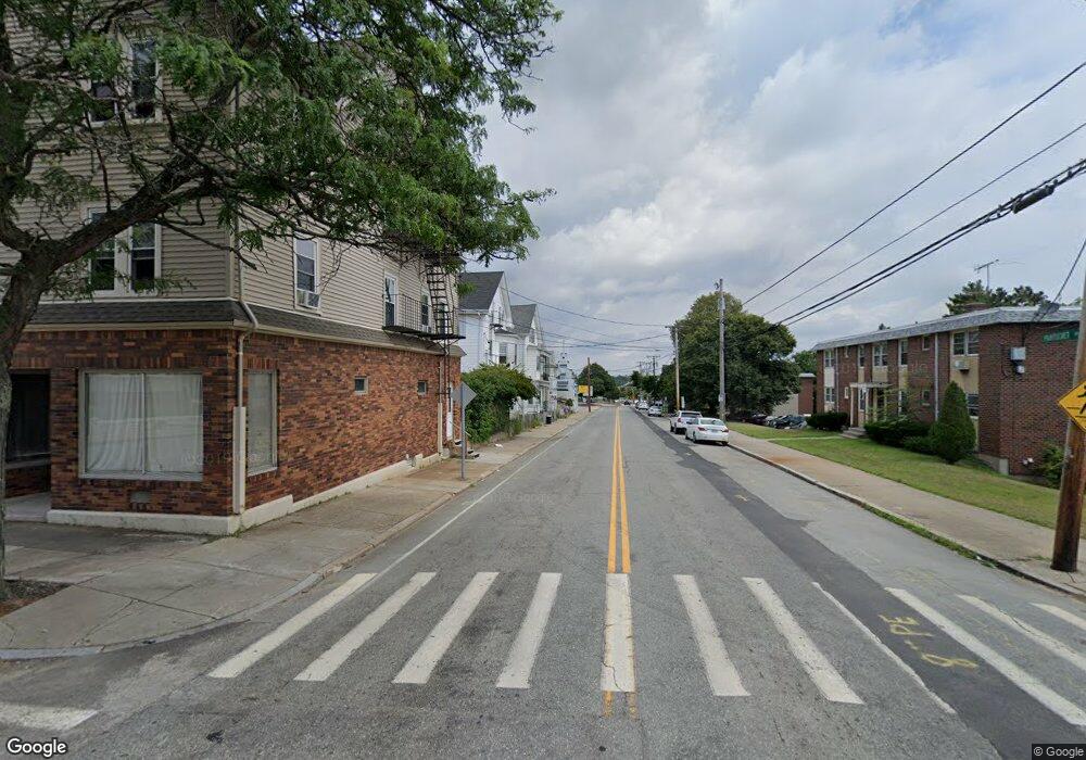 3 Pine St, Pawtucket, RI 02860 - photo 1