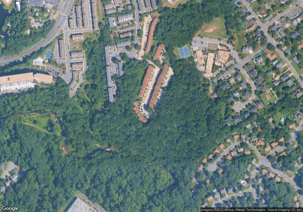 3855 Steppes Ct, Falls Church, VA 22041 - photo 1