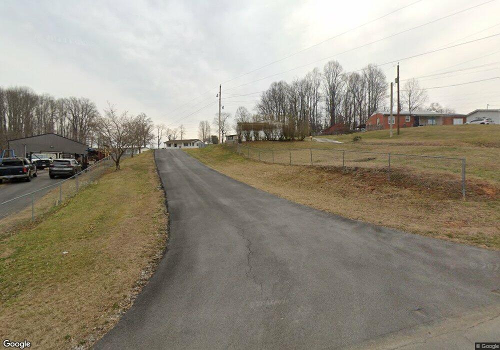 169 Greenlee Rd, Johnson City, TN 37601 - photo 1