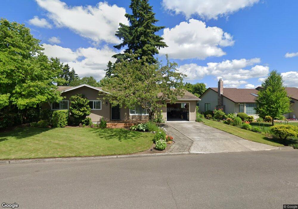 860 N Elm St, Canby, OR 97013 - photo 1