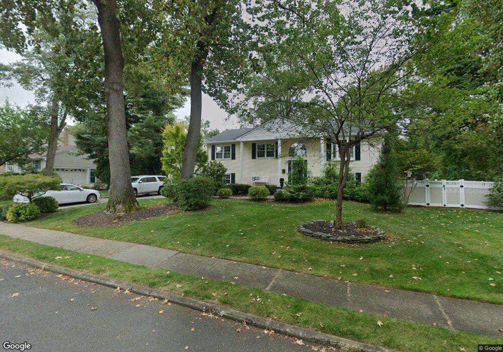 9 Dora Ct, Leonardo, NJ 07737 - photo 1