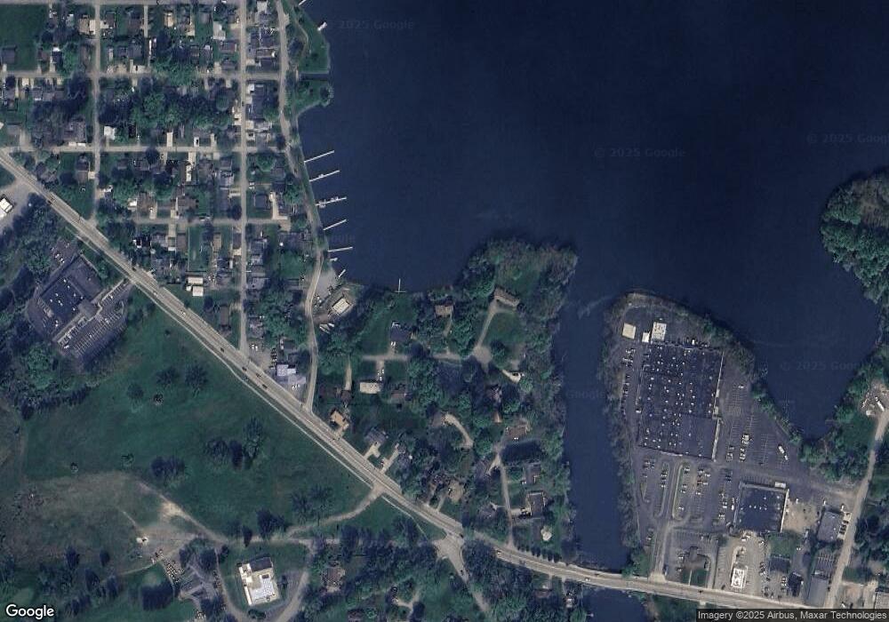 105 Conneauttee Dr, Edinboro, PA 16412 - photo 1