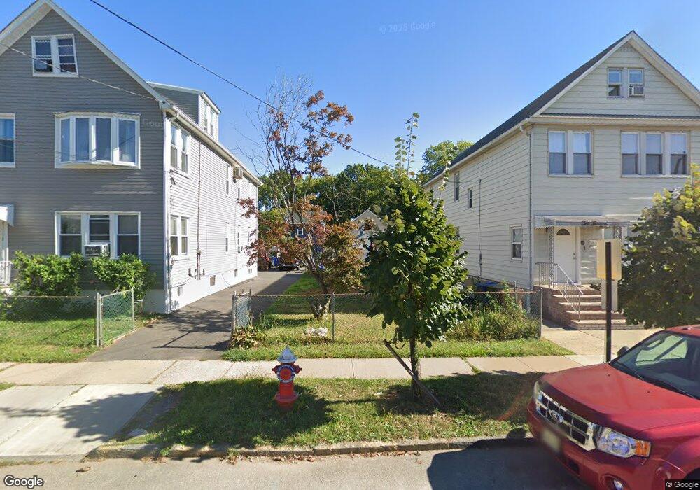 211 W 16th St, Linden, NJ 07036 - photo 1