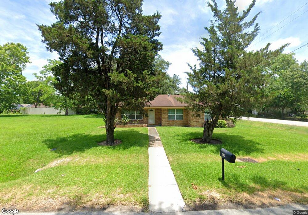 7237 Miley St, Houston, TX 77028 - photo 1