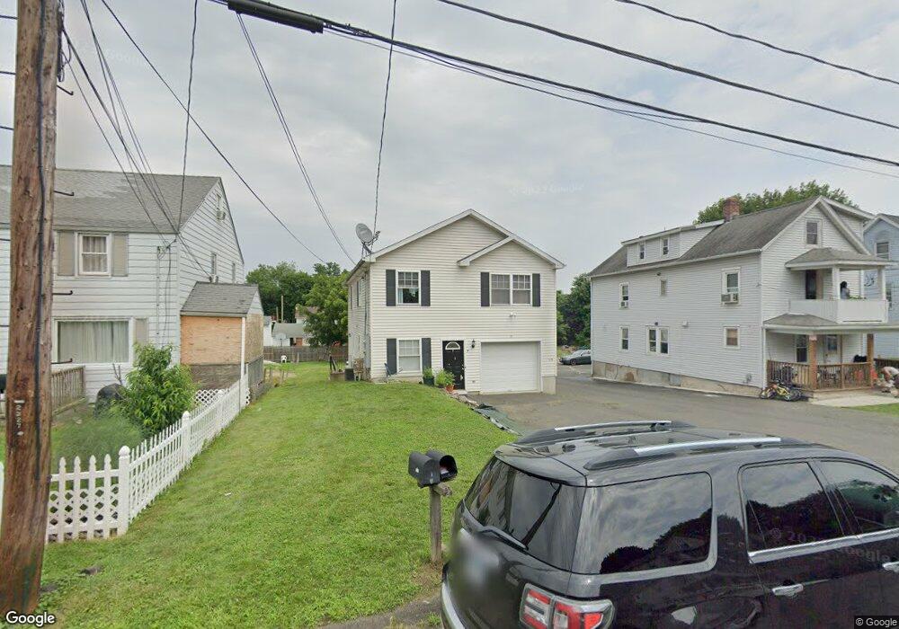 17 Auburn St, Danbury, CT 06810 - photo 1