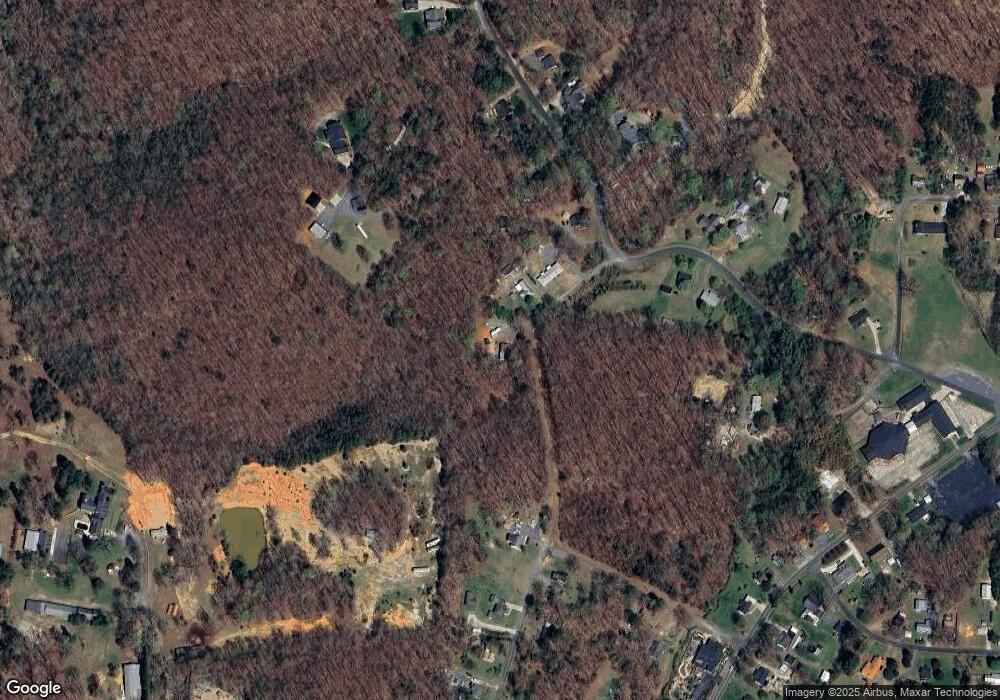 559 N Oakdale St, Asheboro, NC 27205 - photo 1