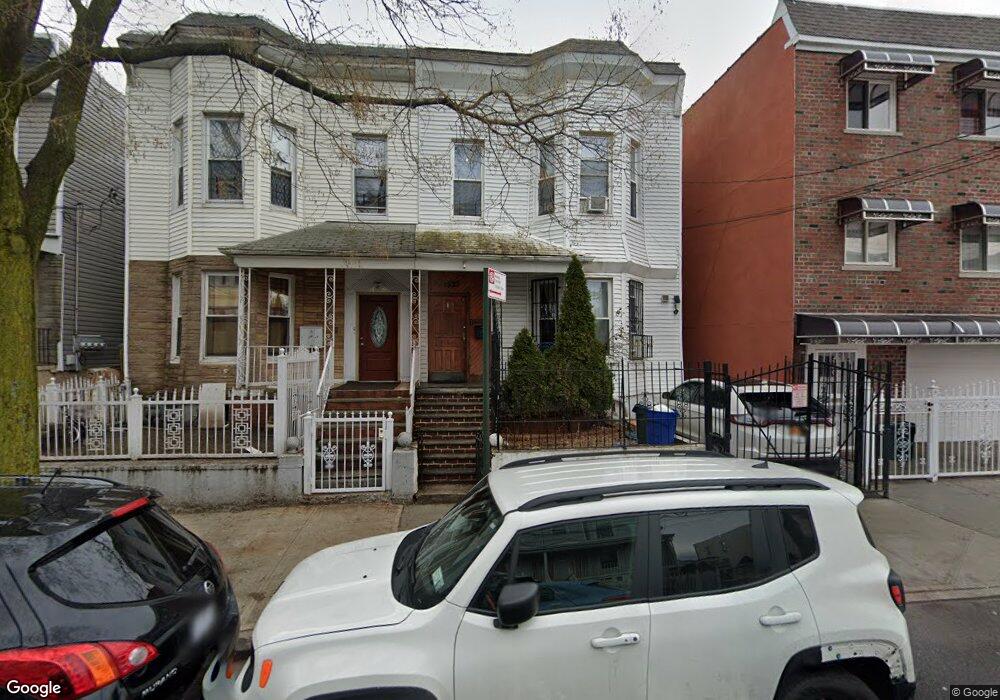 1523 Commonwealth Ave, Bronx, NY 10460 - photo 1