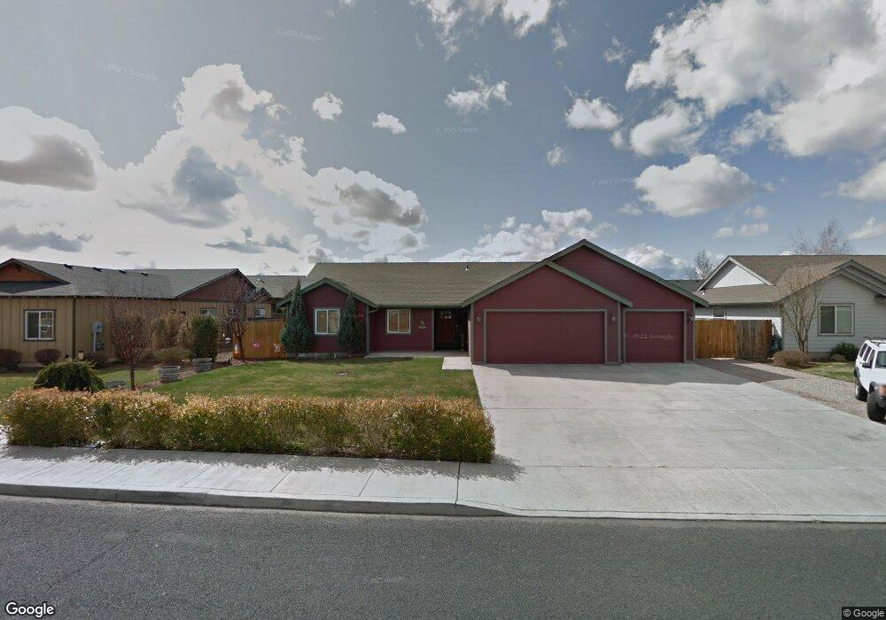 2008 NW Nickernut Ave, Redmond, OR 97756 - photo 1