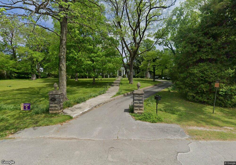 1000 Hillcrest Ave, Columbia, TN 38401 - photo 1