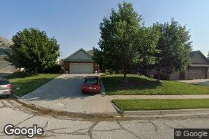 6204 Berando Ct, Lawrence, KS 66049