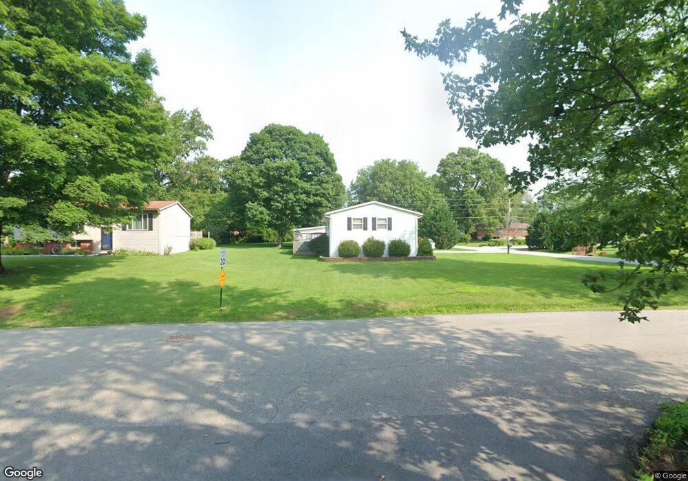 8402 Sycamore Dr, Charlestown, IN 47111 - photo 1