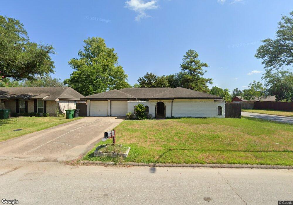 1502 Diplomat Way, Houston, TX 77088 - photo 1