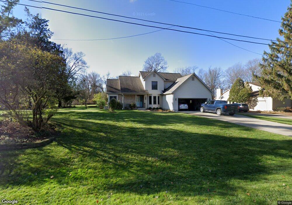 4511 Bittersweet Ln, Lansing, MI 48917 - photo 1