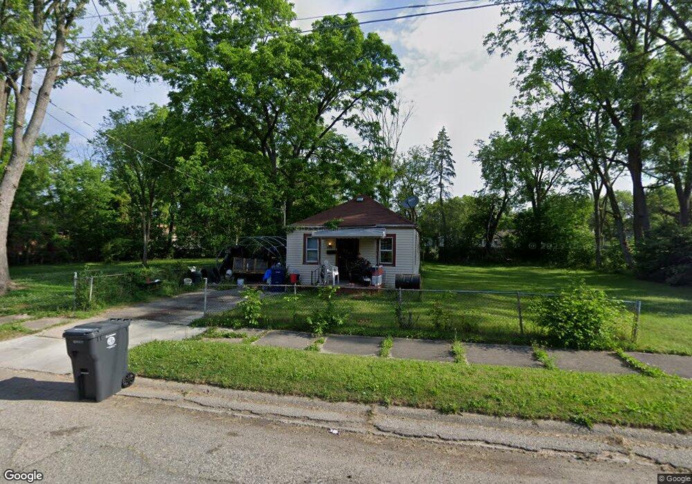 229 E Russell Ave, Flint, MI 48505 - photo 1