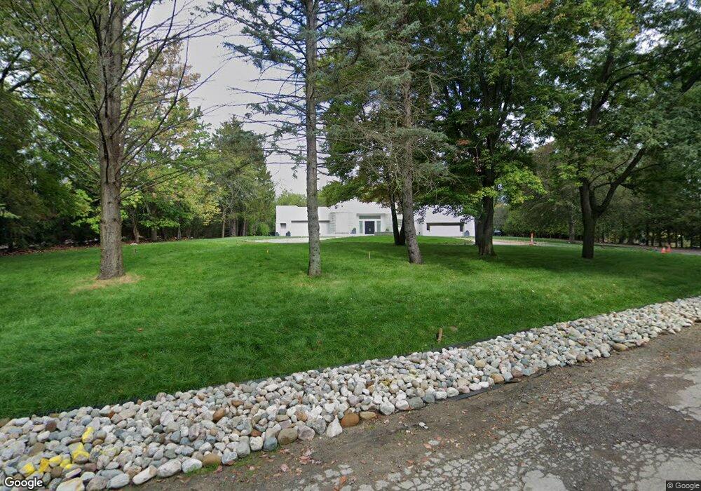 600 South Hills Rd, Bloomfield Hills, MI 48302 - photo 1