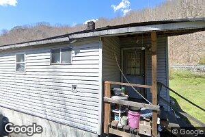 107 Park Ave, Benham, KY 40807