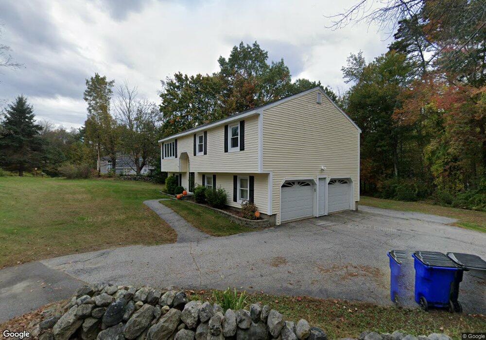 283 E Dunbarton Rd, Goffstown, NH 03045 - photo 1