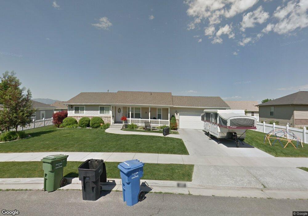 697 S 220 E unit 18, Smithfield, UT 84335 - photo 1