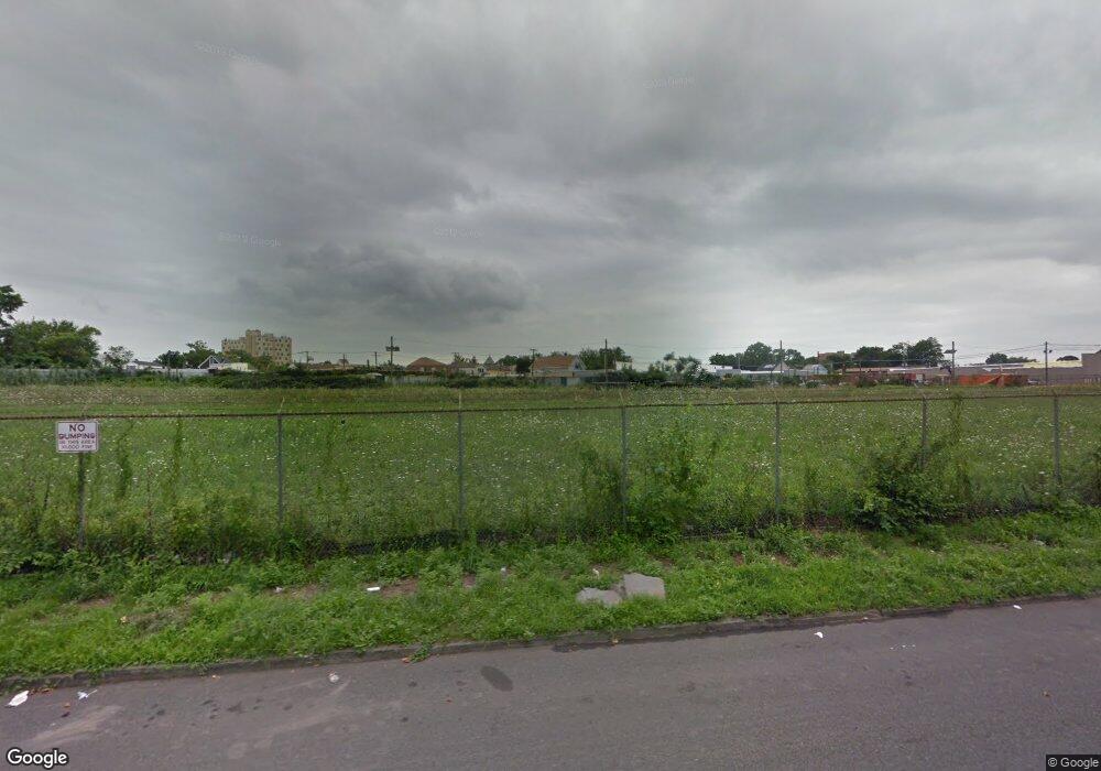 744 Seaport Dr unit 1, Elizabeth, NJ 07201 - photo 1