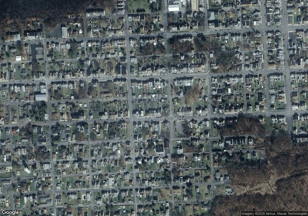 1021 W Mulberry St, Coal Township, PA 17866 - photo 1