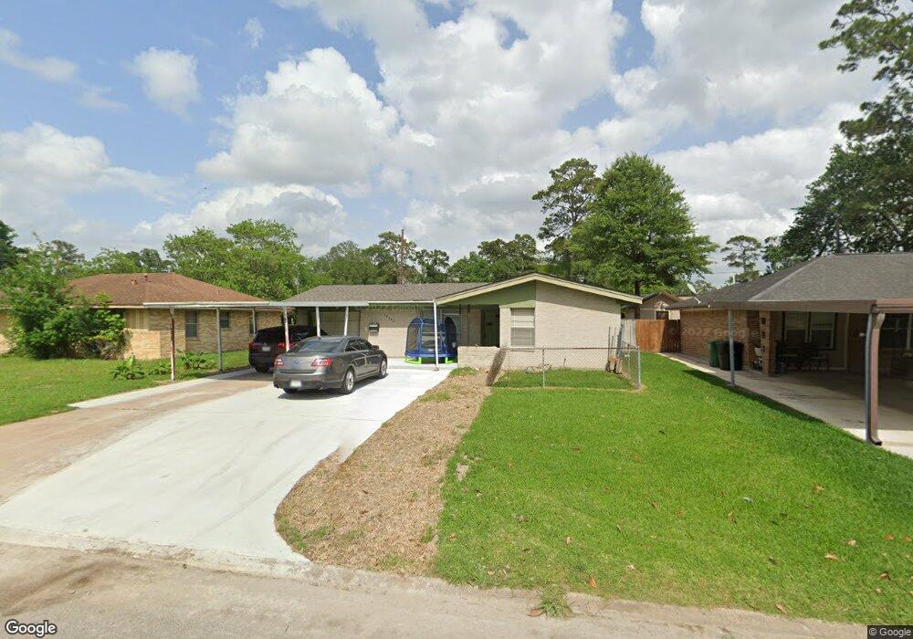10322 Bretton Dr, Houston, TX 77016 - photo 1