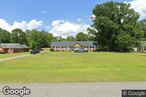 1926 Weymouth Dr, Albany, GA 31721