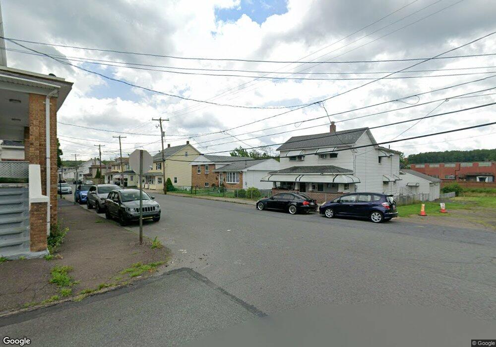 132 W Sherman St, McAdoo, PA 18237 - photo 1