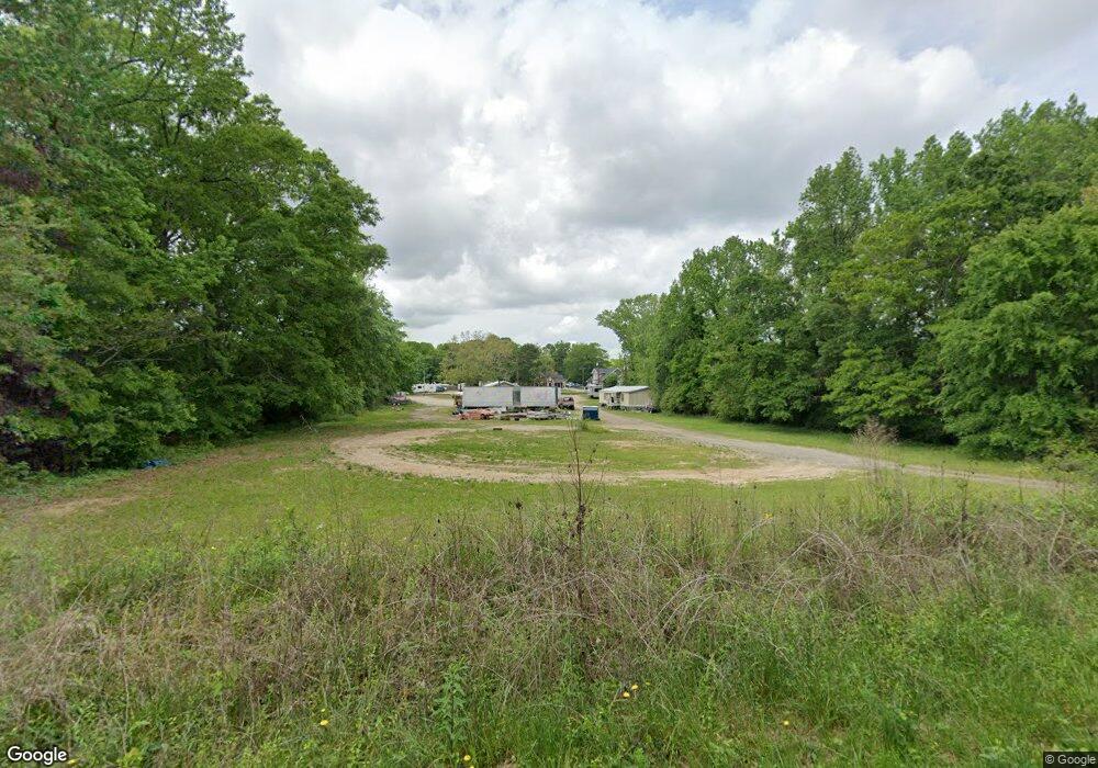 260 Lumpkin St, Winder, GA 30680 - photo 1