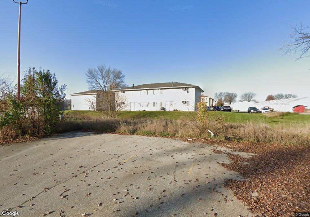 2217 Westdale Dr SW unit 7, Cedar Rapids, IA 52404 - photo 1