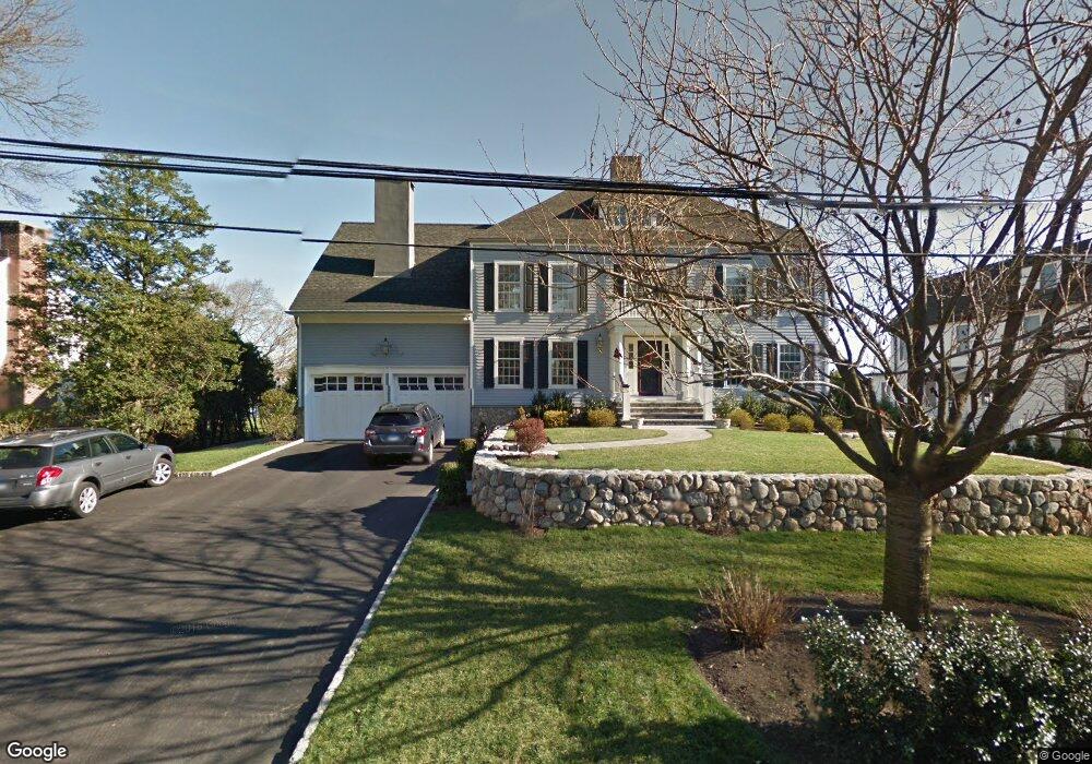 39 Willowmere Cir, Riverside, CT 06878 - photo 1