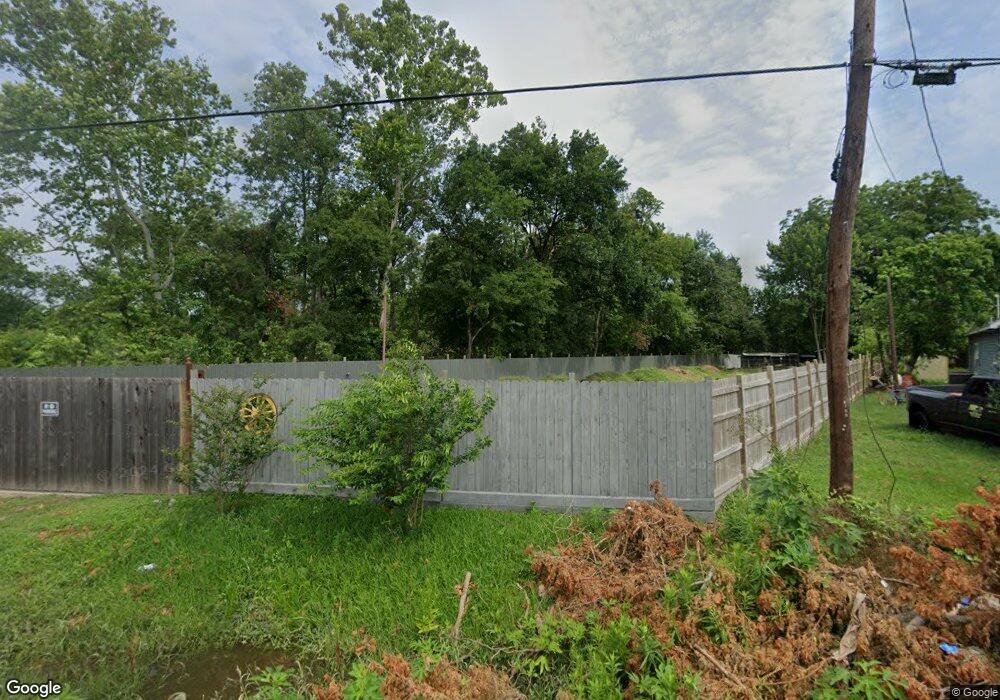 4701 Shreveport Blvd, Houston, TX 77028 - photo 1