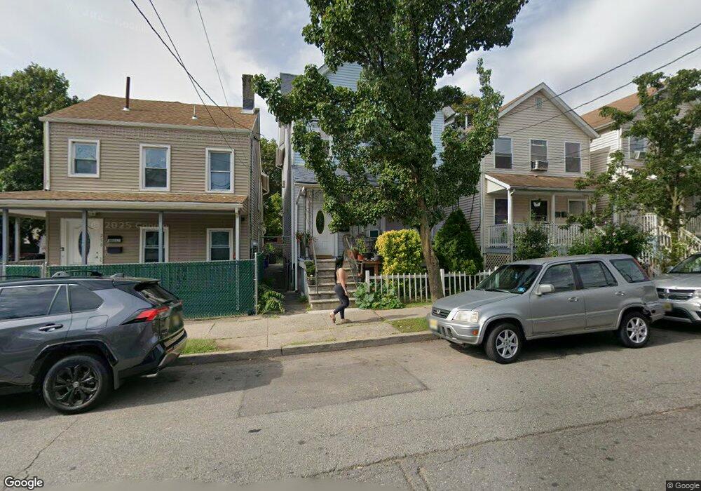 300 Townsend St unit 1, New Brunswick, NJ 08901 - photo 1