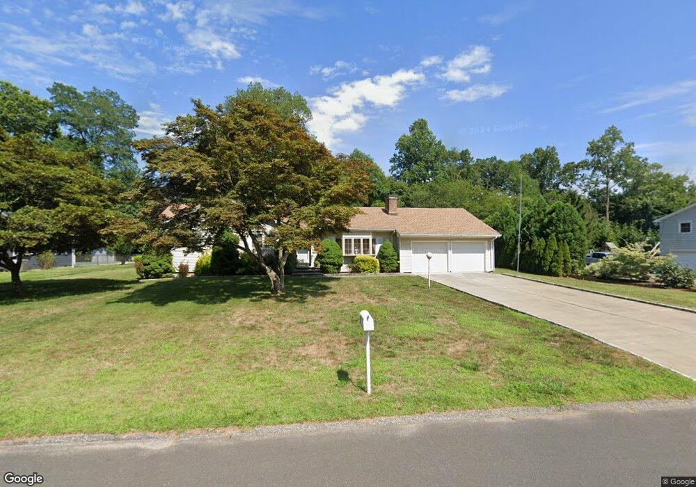 54 Chatfield Dr, Trumbull, CT 06611 - photo 1