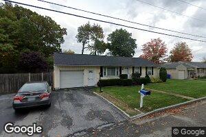 8 Thomas St, Manchester, NH 03103