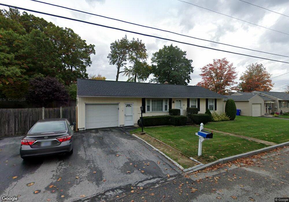 8 Thomas St, Manchester, NH 03103 - photo 1