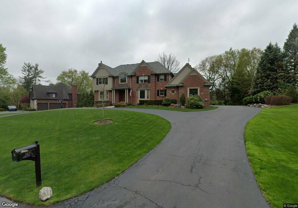 3400 Greentree Rd, Bloomfield Hills, MI 48304 - photo 1