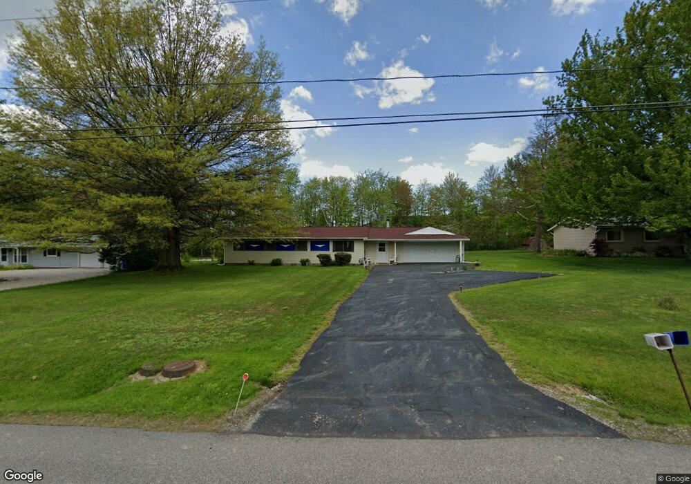 536 Robinhood Dr, Aurora, OH 44202 - photo 1