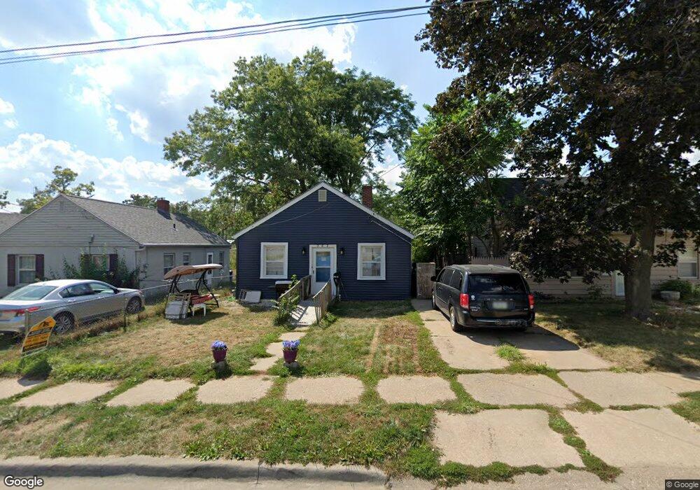 363 30th St SE, Cedar Rapids, IA 52403 - photo 1