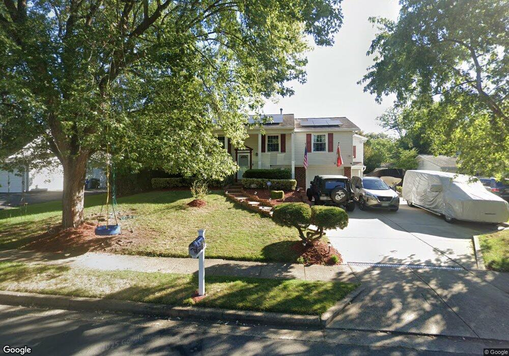 4227 Mayport Ln, Fairfax, VA 22033 - photo 1