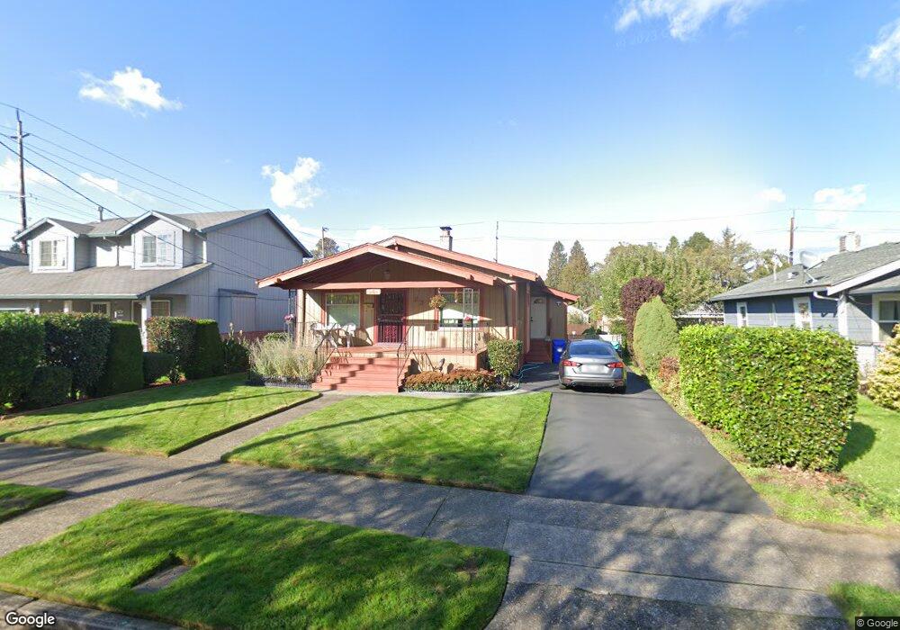 23 NE Russet St, Portland, OR 97211 - photo 1