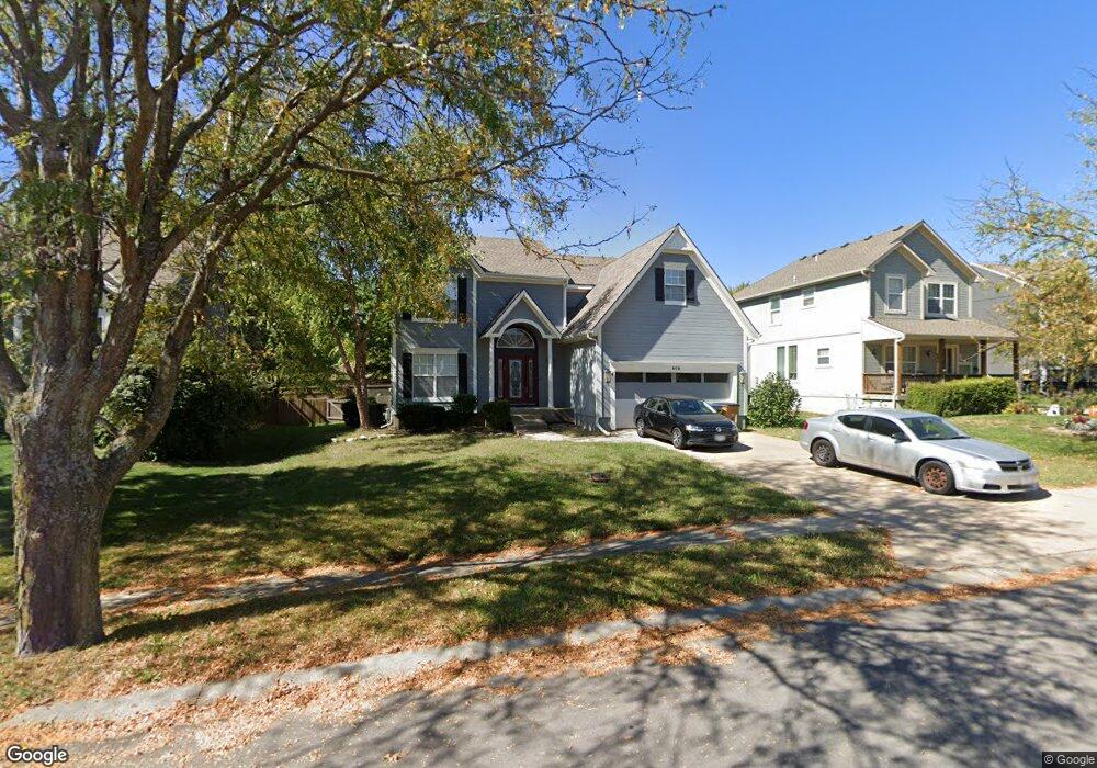 606 S Adams St, Raymore, MO 64083 - photo 1