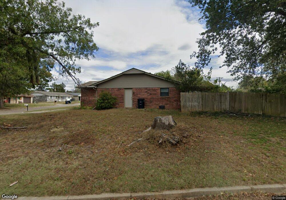 801 E Midland St, Shawnee, OK 74804 - photo 1
