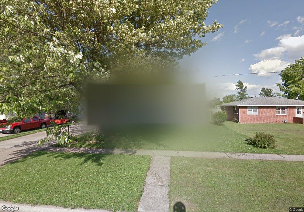 1512 S 9th St, Mattoon, IL 61938 - photo 1