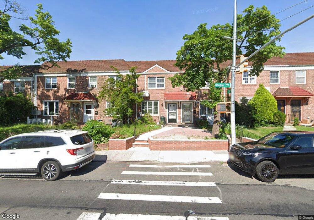 75-47 Utopia Pkwy, Flushing, NY 11366 - photo 1