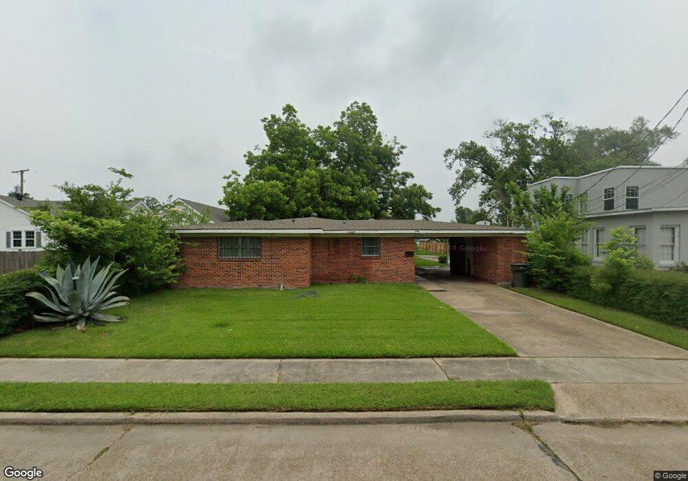 639 11th St, Lake Charles, LA 70601 - photo 1