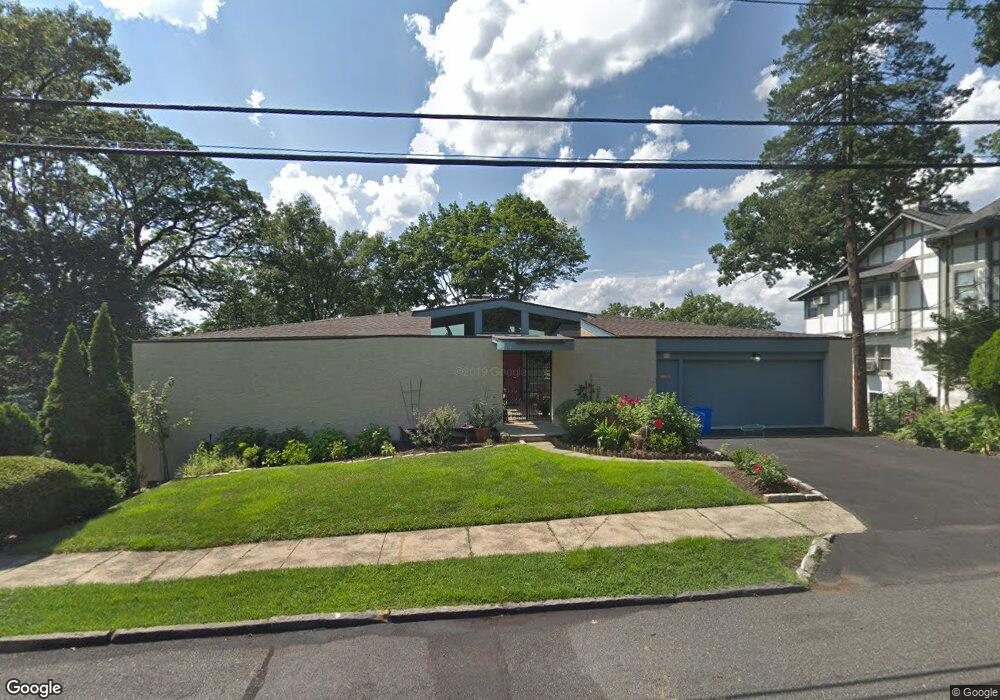 53 Southlawn Ave, Dobbs Ferry, NY 10522 - photo 1