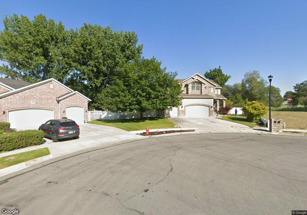 1973 Aspen View Ct, Sandy, UT 84092 - photo 1